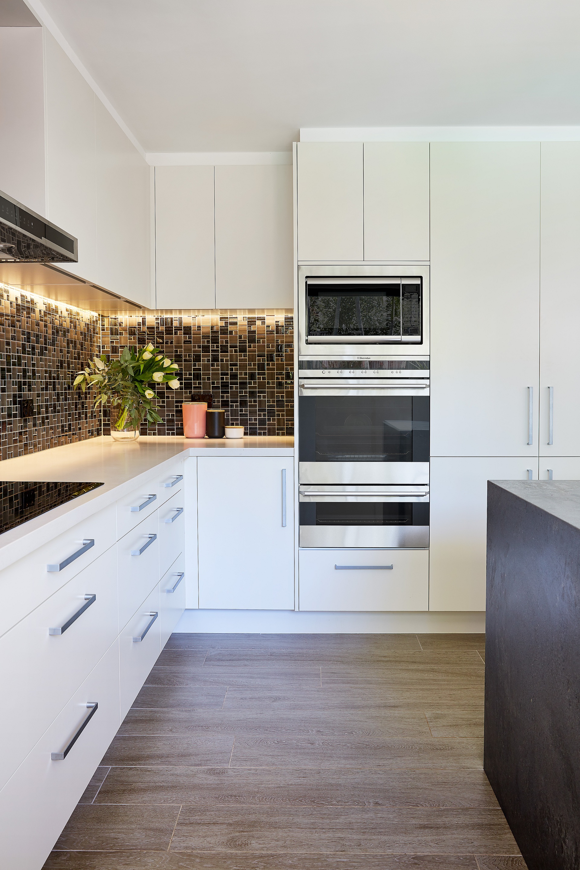Title: Exploring the Expertise of Hangzhou Kitchen Functional Hardware Manufacturers
