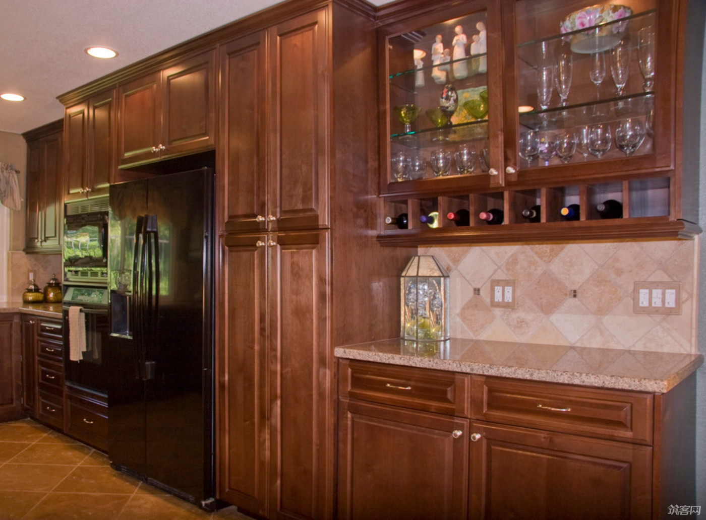 Custom Kitchen Hardware Fittings: A Comprehensive Guide
