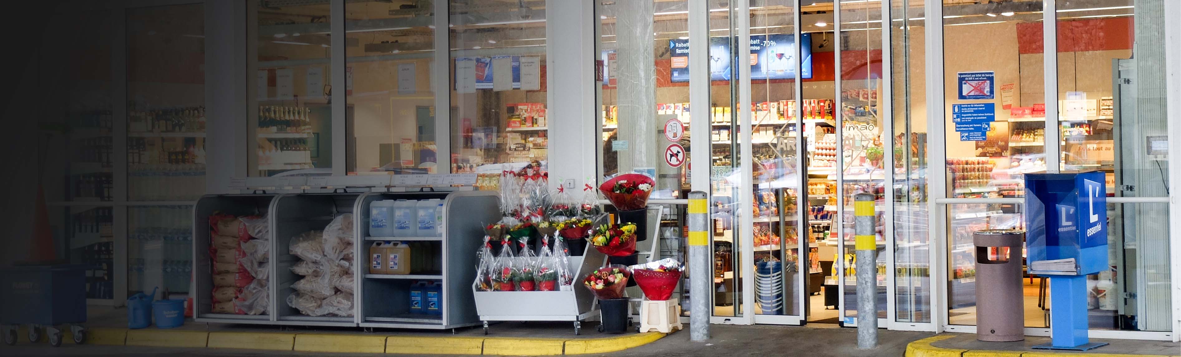The Story of Shunping Hardware Store