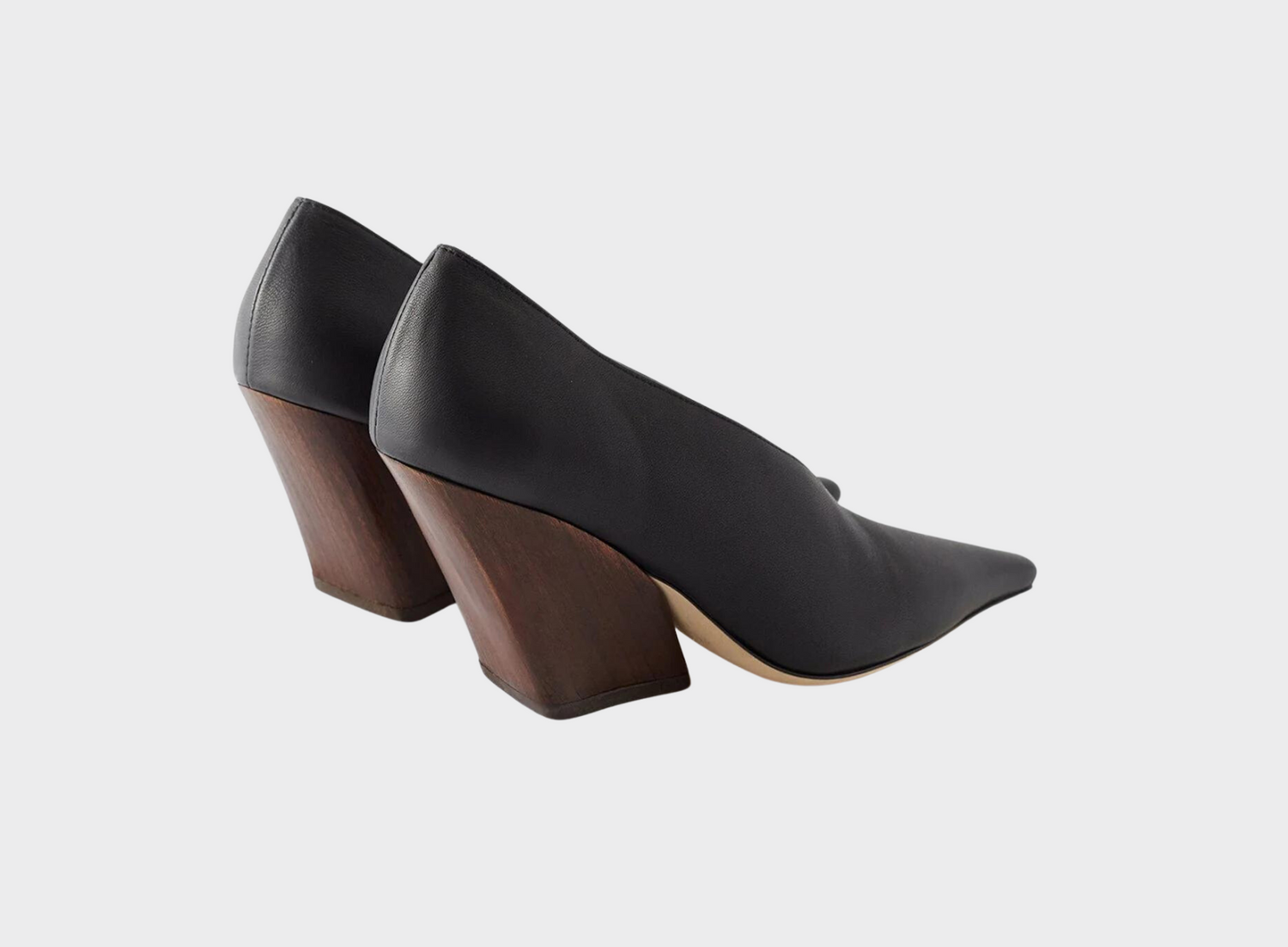 Title: Top Female Shoe Brands in Hardware: A Comprehensive Guide for Fashionable Footwear Enthusiasts
