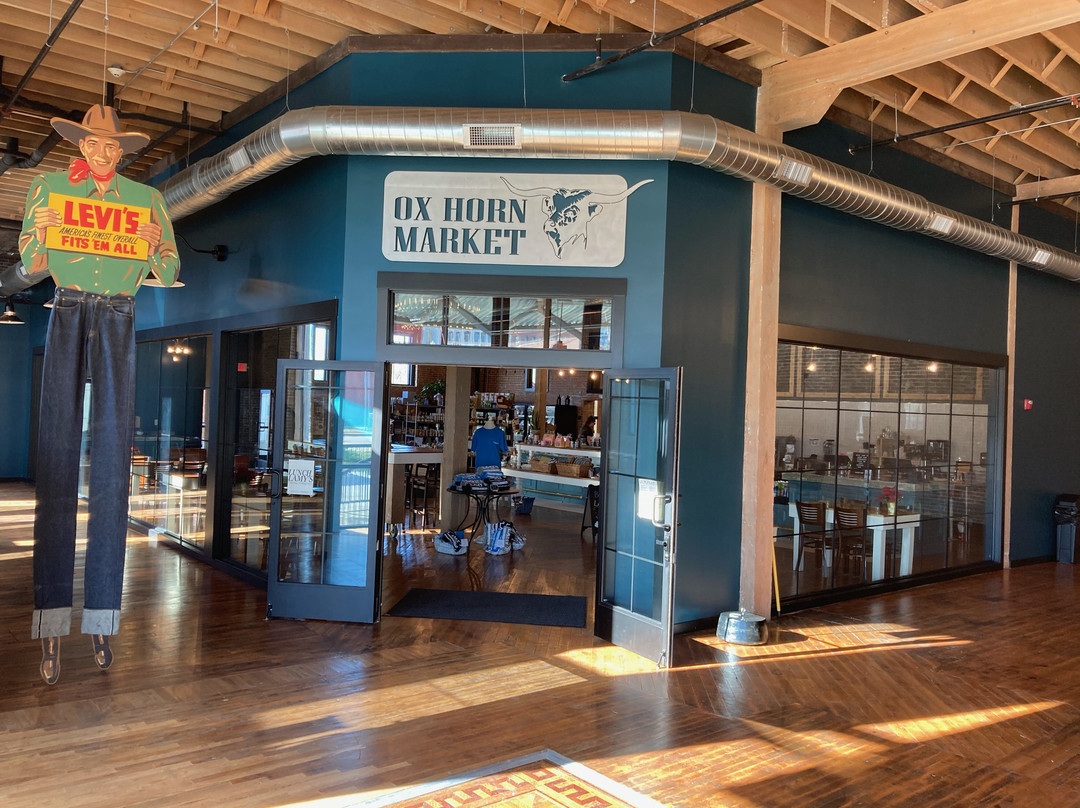 The Oyu Hardware Store