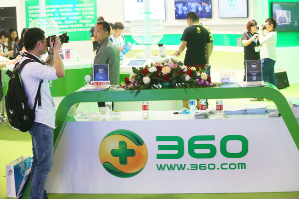 Is it easy to work in foreign trade hardware accessories industry?