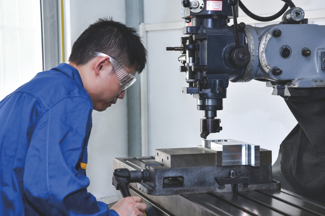Title: Custom Machine Tooling and Metal Processing Solutions in Xinyang, China