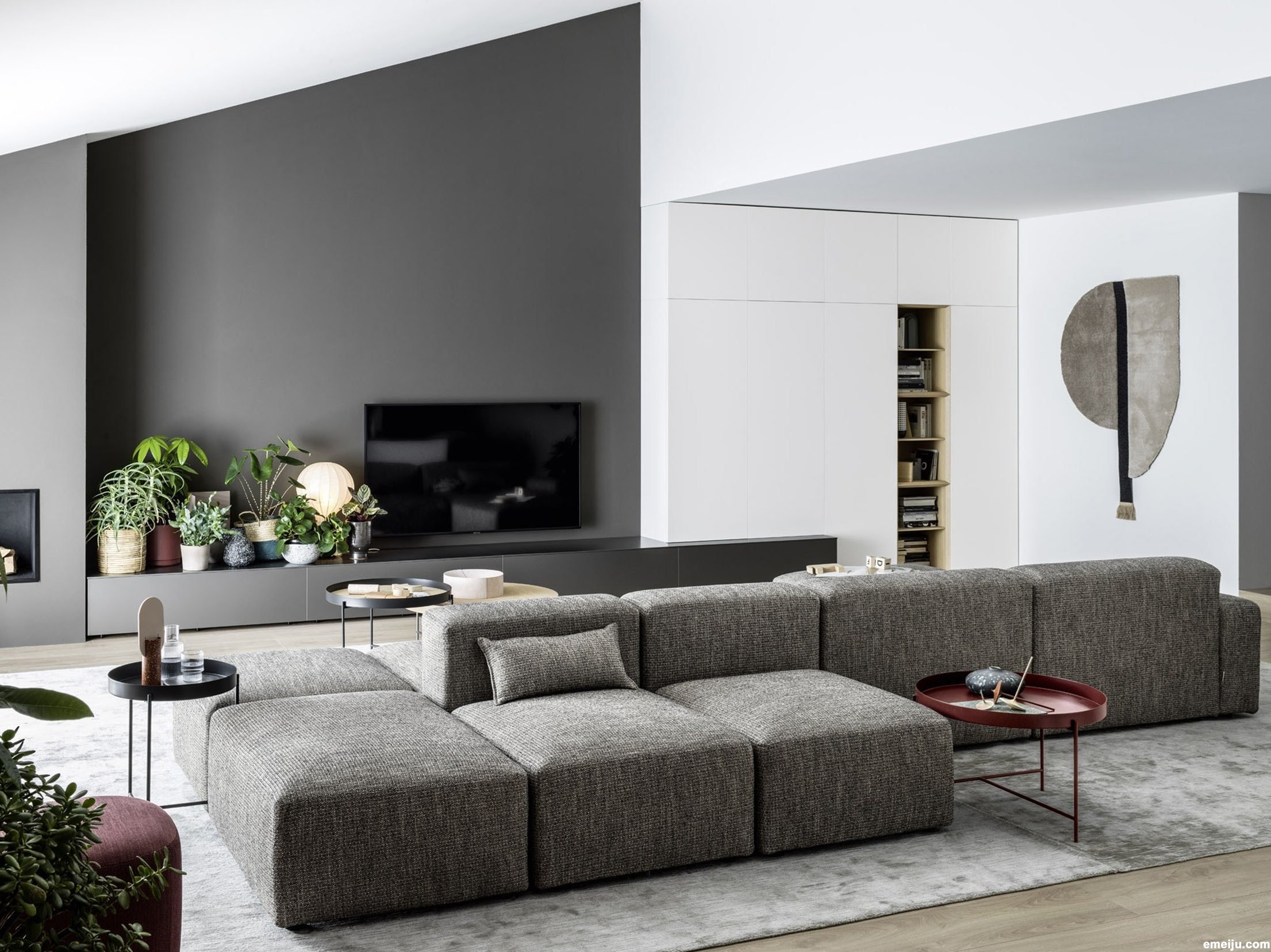 Title: Customized Furniture Aluminum Alloy Hardware: The Evolution and Importance in Modern Home Design