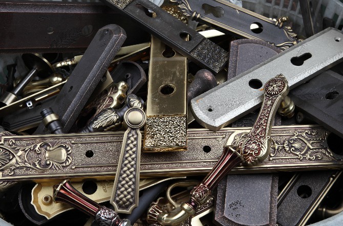 Folding Door Hardware Accessories