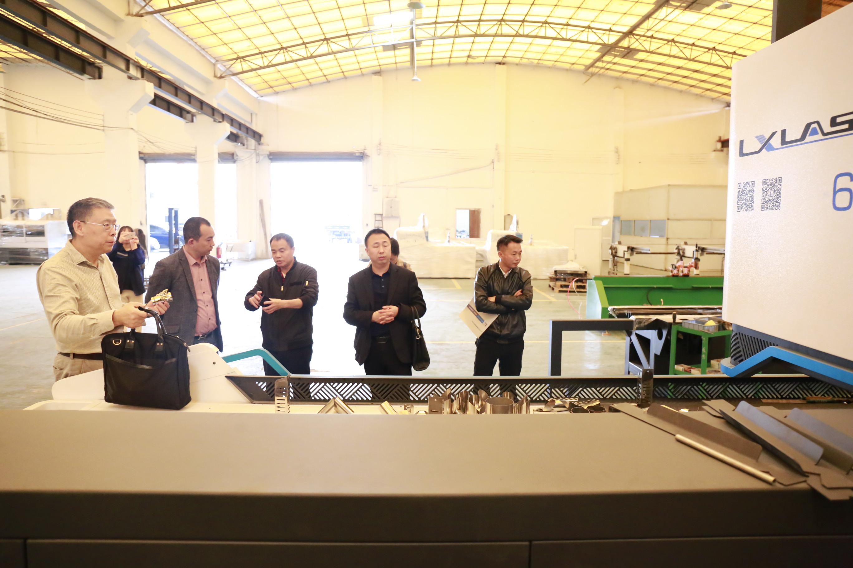 Title: Yangs Lixing Hardware Fittings: Quality, Innovation, and Service