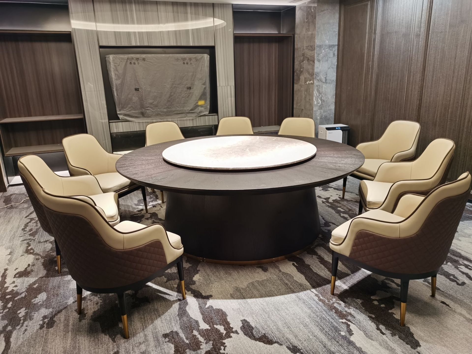 Guangdong Customized Hardware Hotel Tables