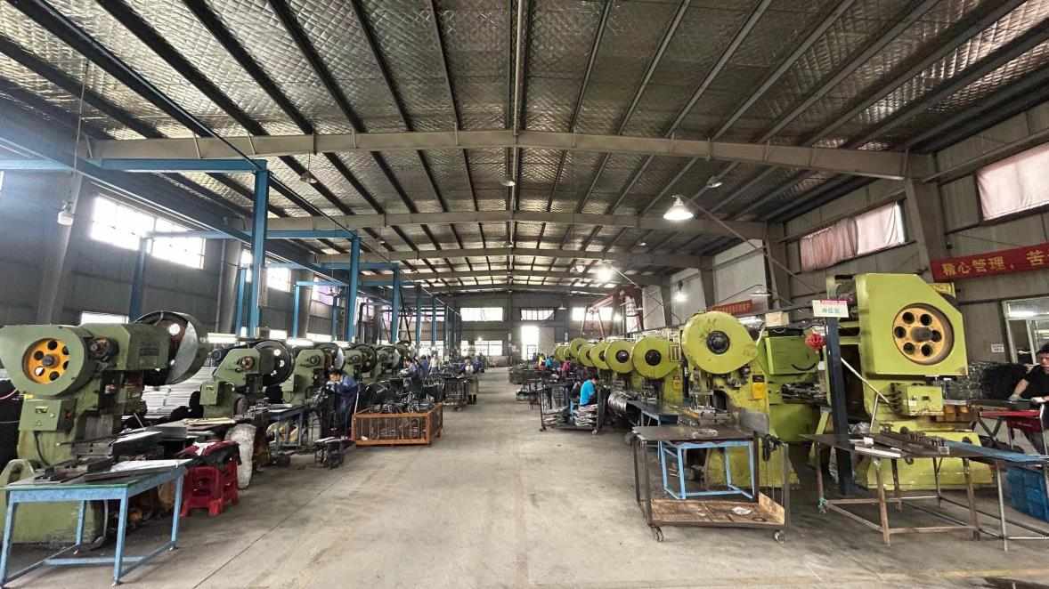 The Story of Fenghua Hardware Accessories Factory