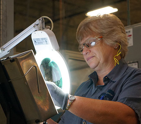 Title: Revolutionizing Metalwork: The Innovative Stone Ji Hardware Laser welding Equipment