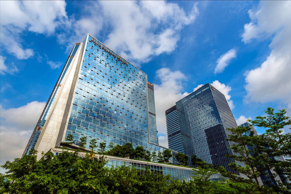 Shenzhen Customized Hardware Hotel Tables
