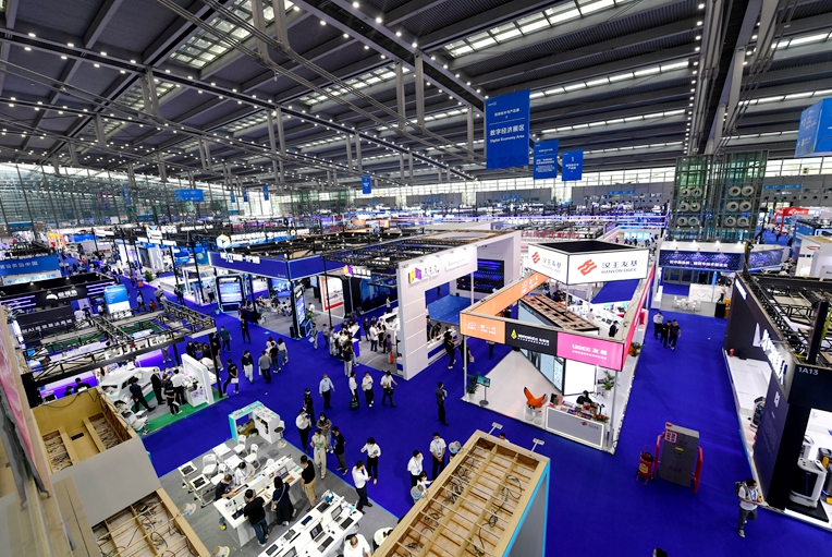 Exploring the High-Tech Hardware Wholesale Market in Nanjing