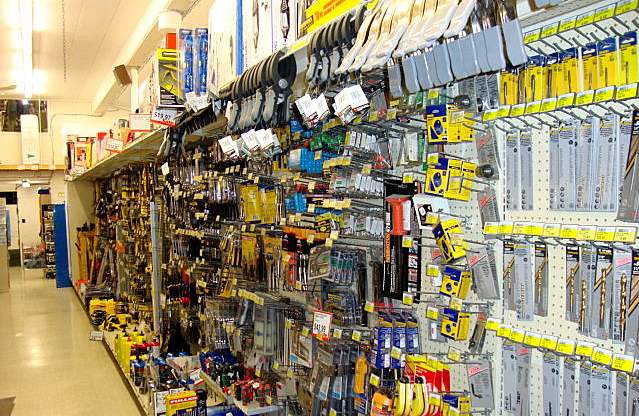 Exploring the World of Hardware Wholesale Markets: A Guide to五金批发市场