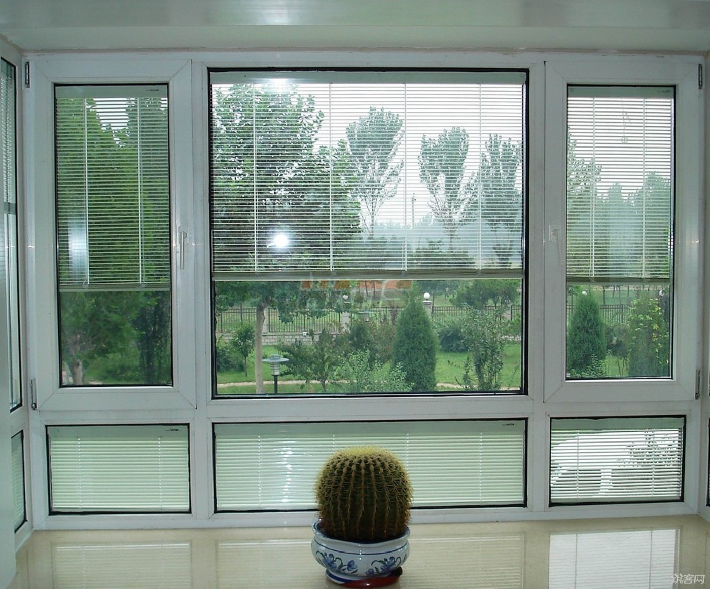 Custom Manual Blind Hardware Accessories: A Comprehensive Guide
