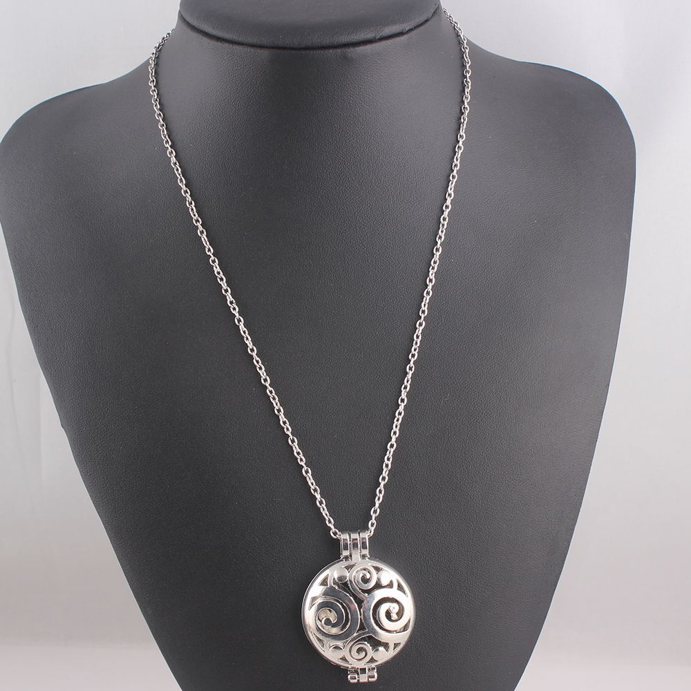 The Unique Charm of Dongguan Hardware Brand Necklaces