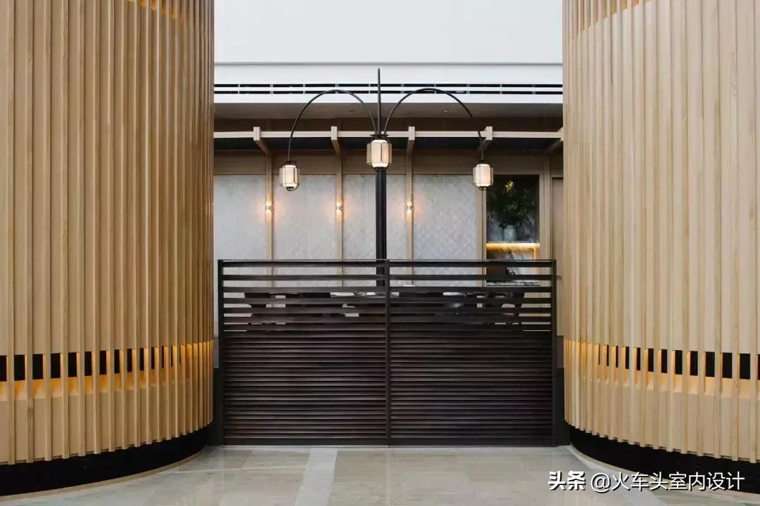 Crafting Custom StoreFixtures and Furniture Images that Resemble the Real Thing