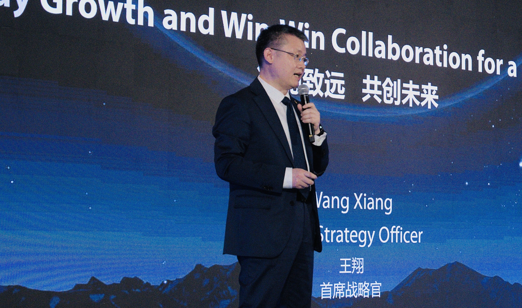 Zhao xinglong Hardware Components: An Industry Leader in Quality and Efficiency