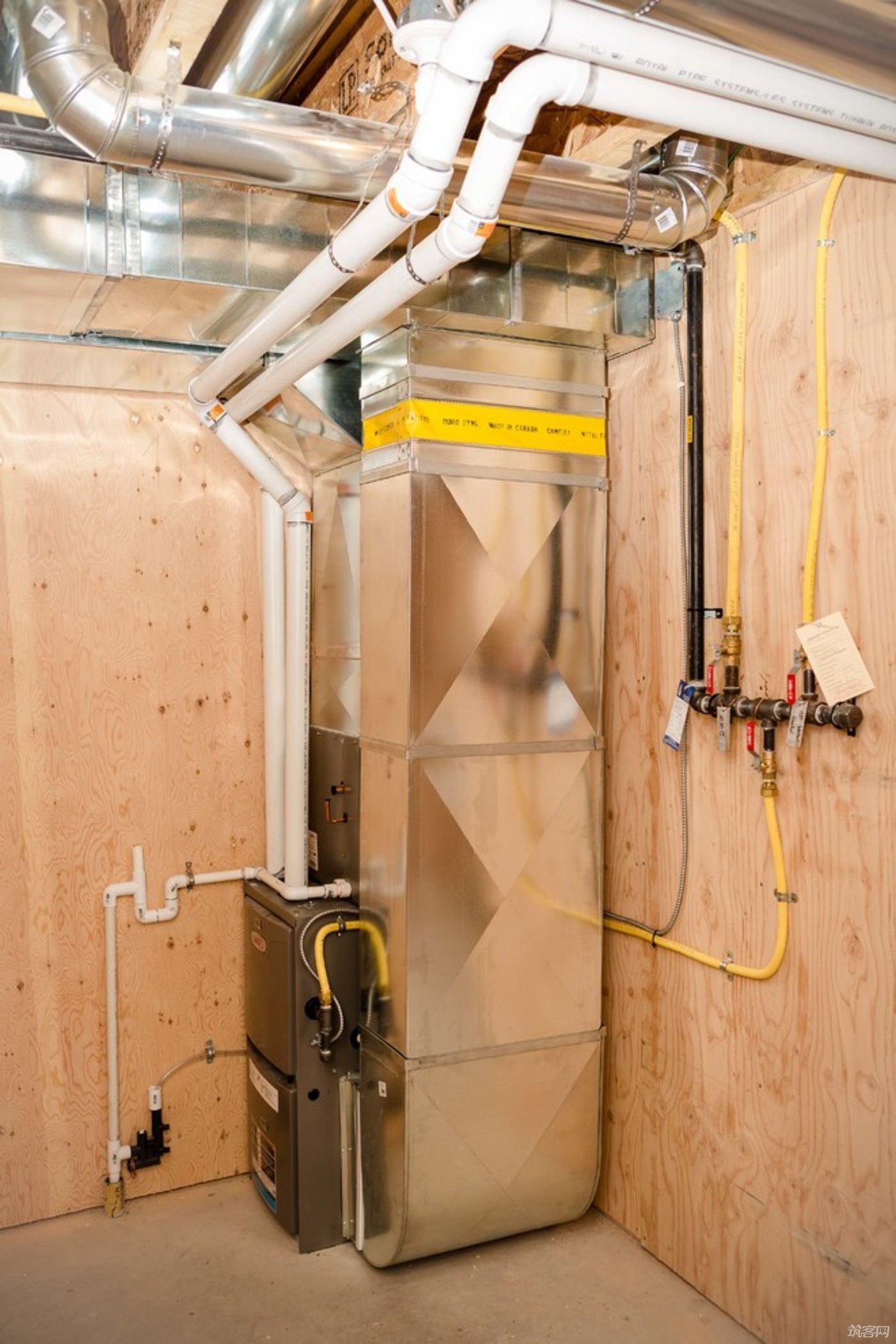 Top Water Heating and Plumbing Hardware Brands in the Market