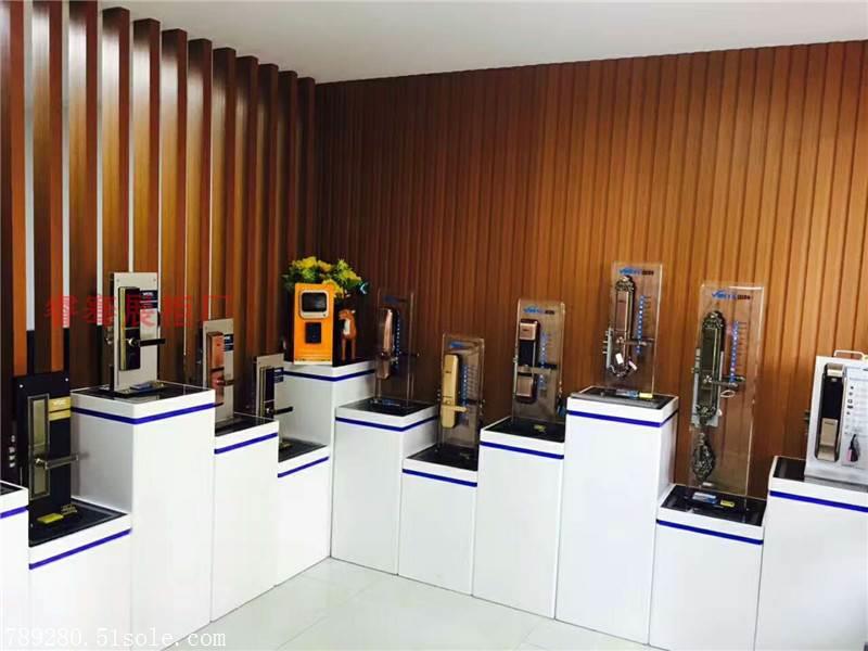 定制门店五金展示柜