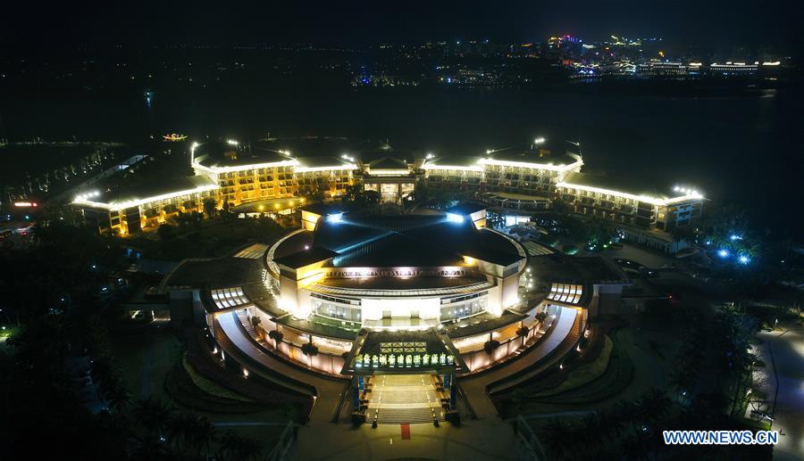 South China Glassware and Hardware Manufacturer Address