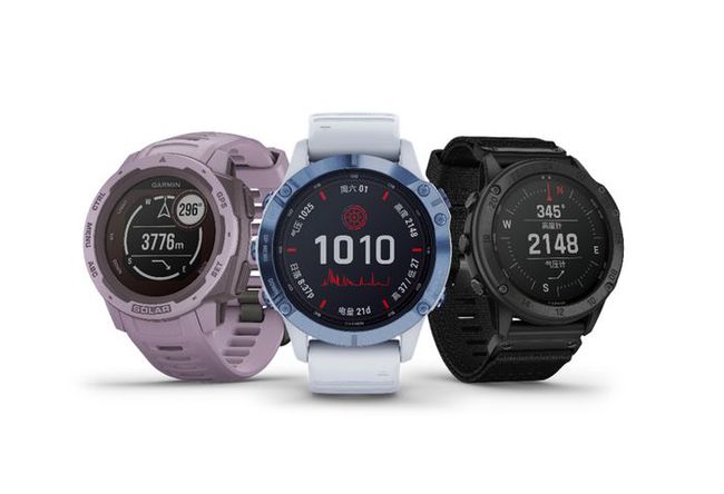 Unleashing the Power of Garmin Quick Release Bands (18 mm) - White with Rose Gold Hardware