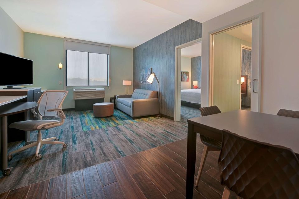 Custom Hardware Hotels: Unique Accommodation Experience