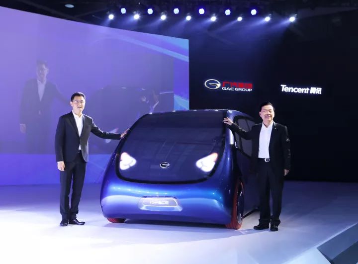Maximizing Space Efficiency with Smart Hardware Solutions: An Overview of Space-saving五金配件