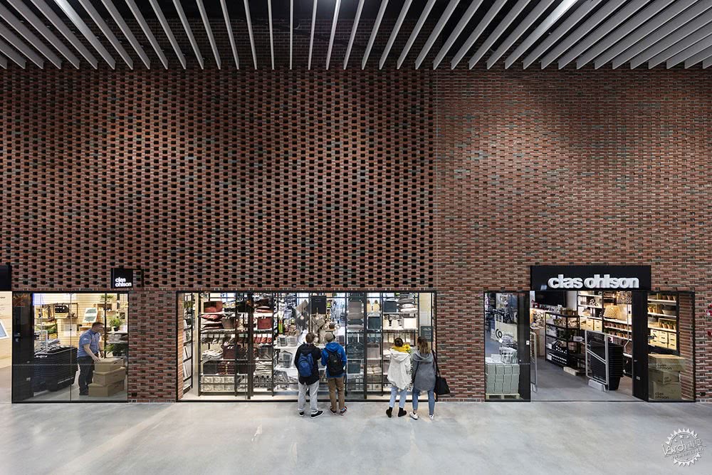 Tianjin Hardware Store: Preparing for the Future with Home Appliances