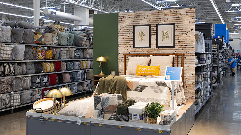 Is There a Custom Home Material Hardware Store?