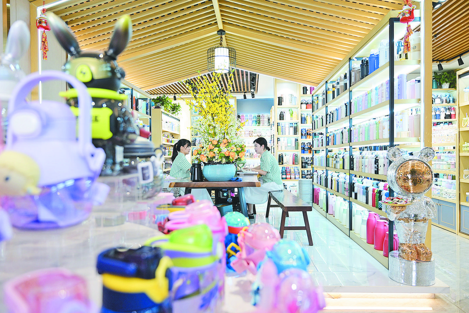 Where is Cixi Wu Lansheng Hardware Store?