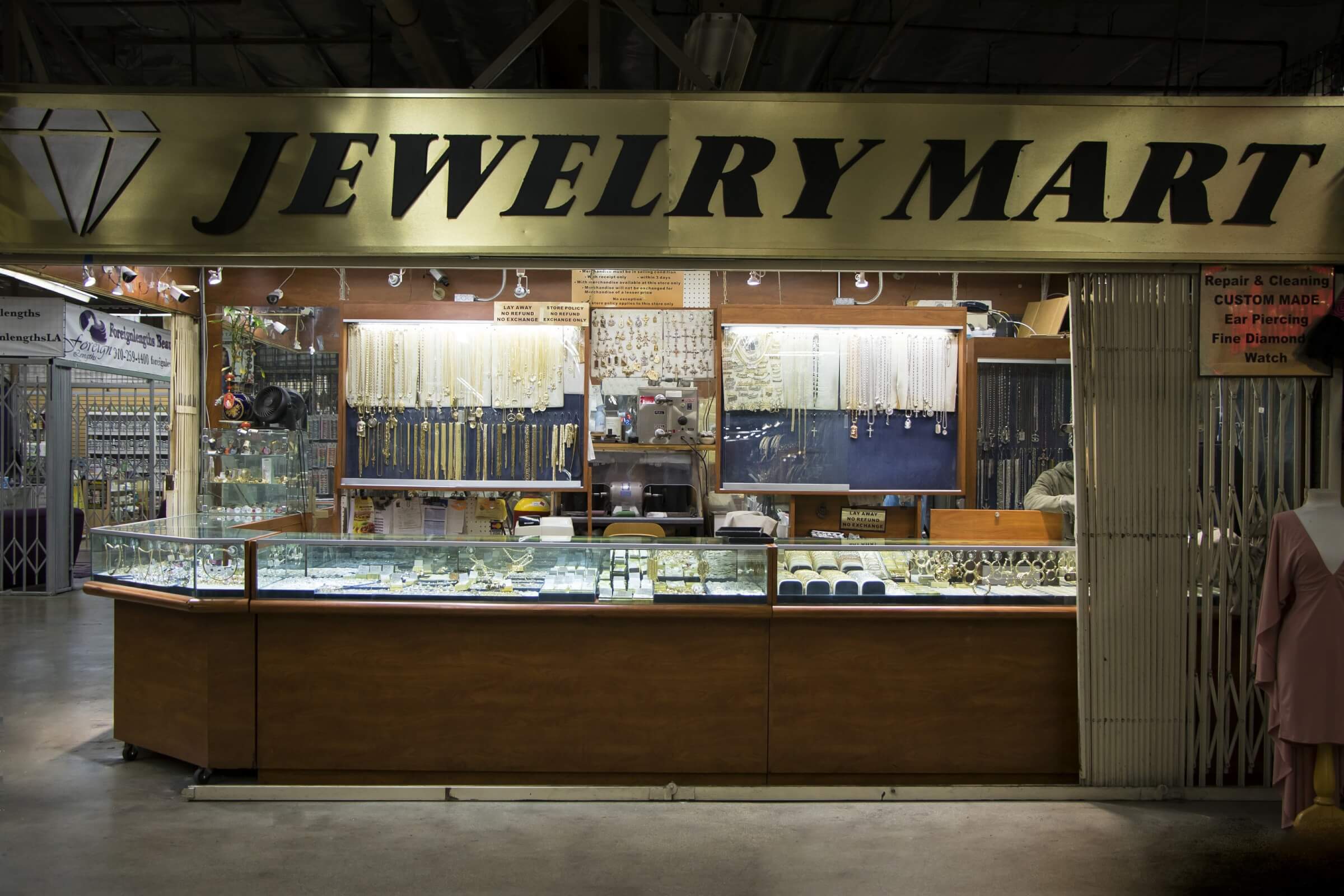 Where is the Hardware Store Near Century City?