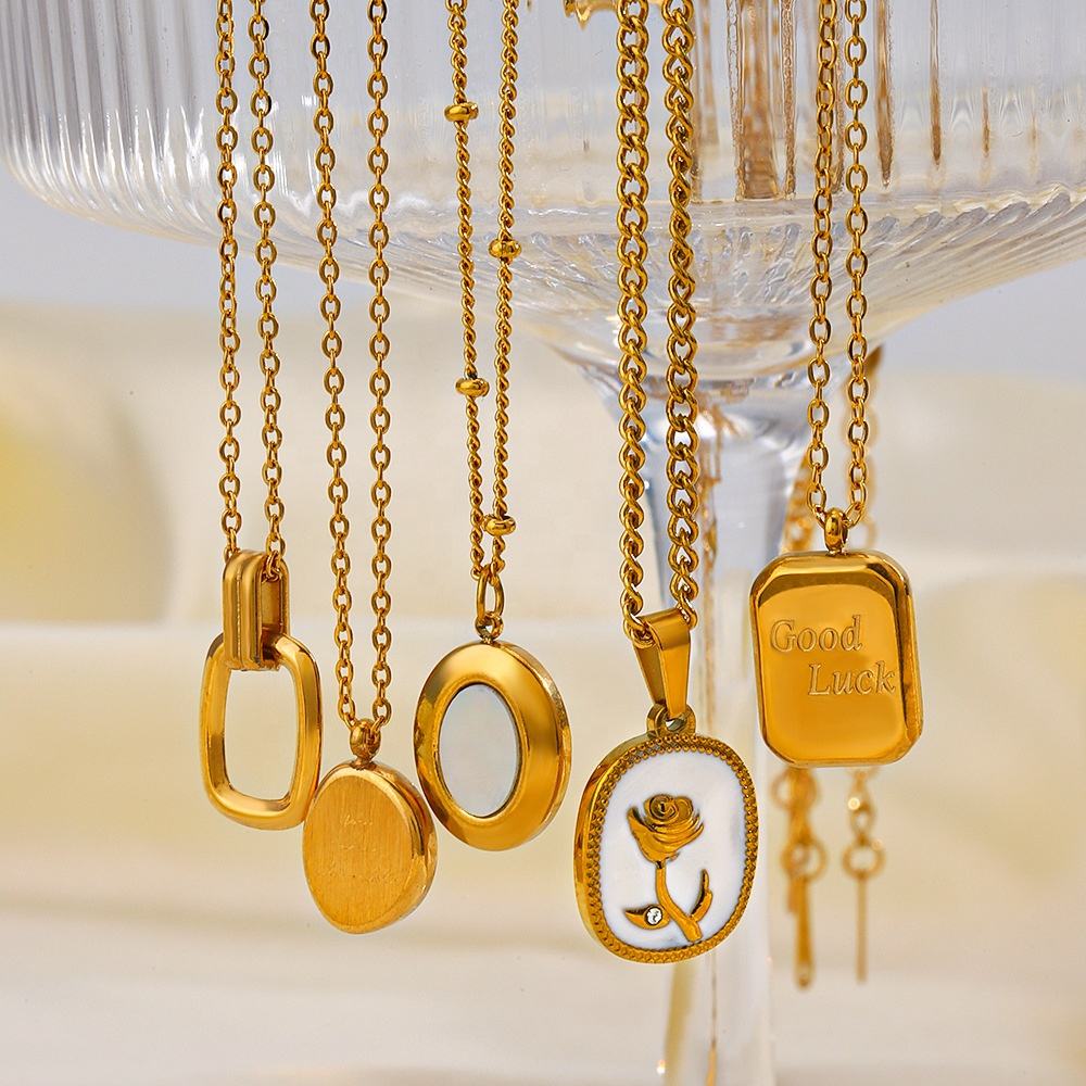 The Unique Charm of Hardware Jewelry Brand Necklaces