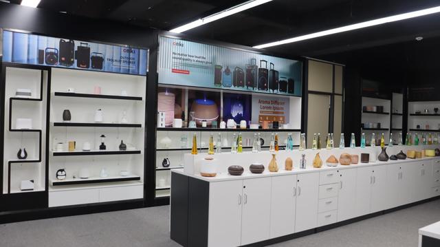 The Address of Jiangshan Shunda Hardware Store