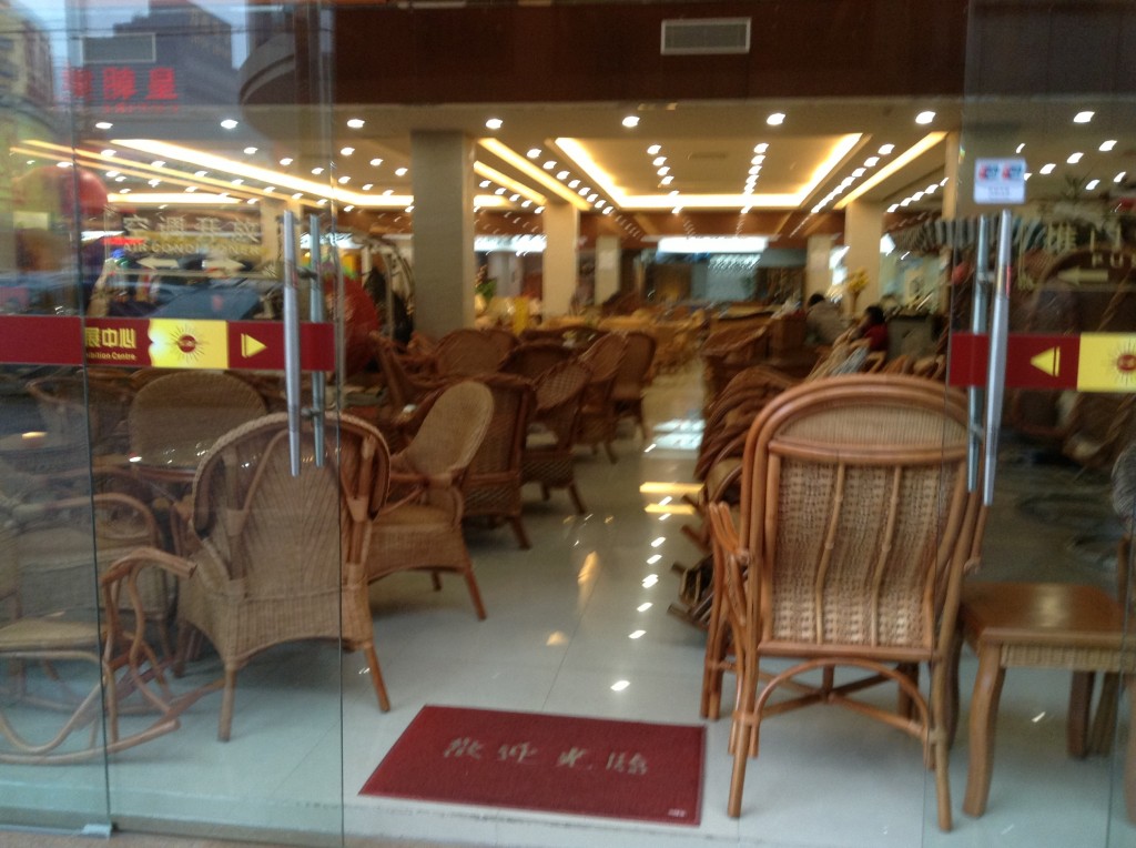 Guangzhou Chepo Furniture Hardware Store: A Unique Shopping Experience