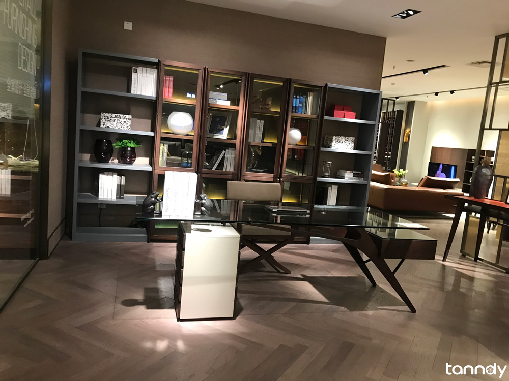 Guangzhou Chepo Furniture Hardware Store: A Unique Shopping Experience