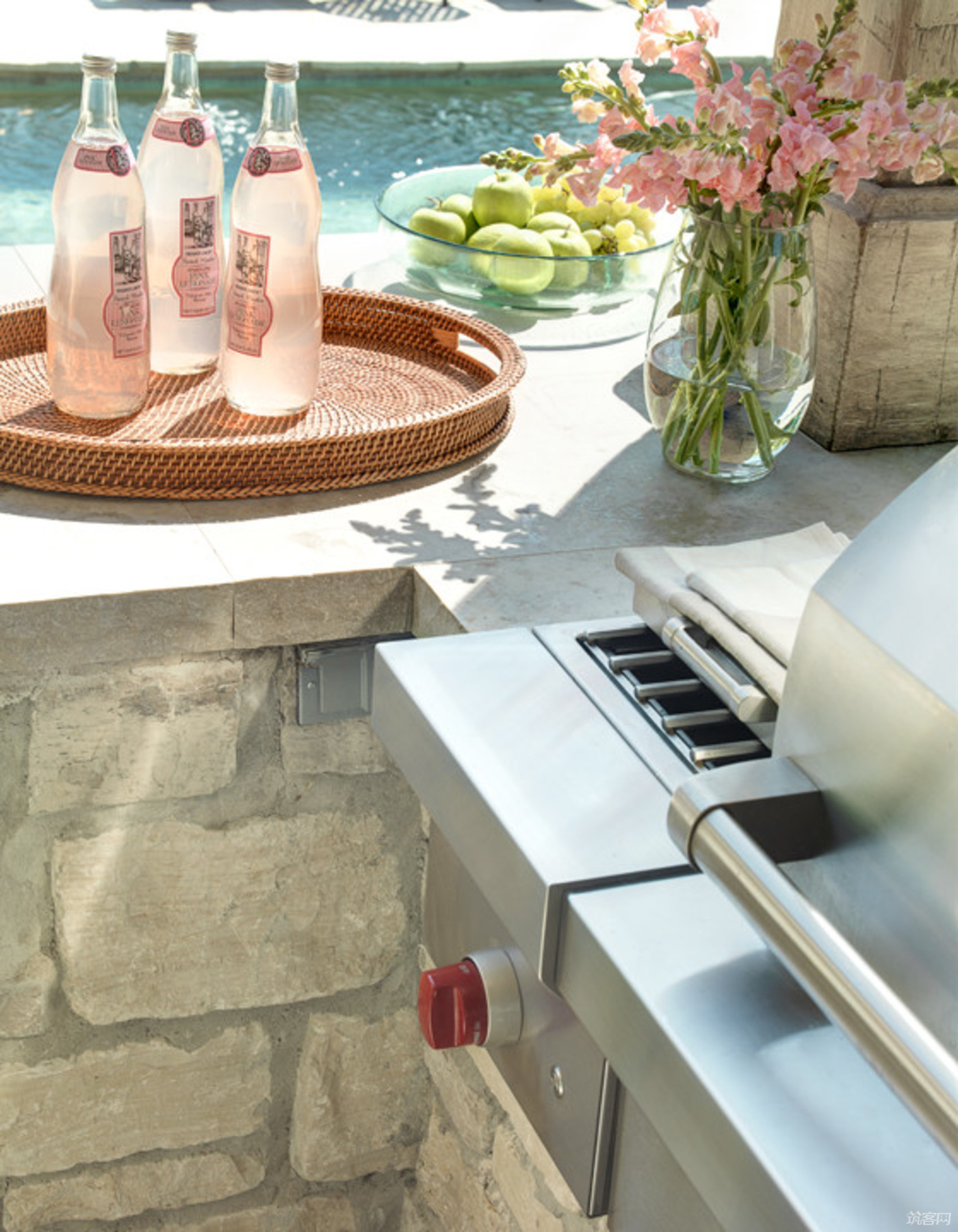 Nurturing Outdoor Living: The Ultimate Guide to Outdoor Hardware Stores