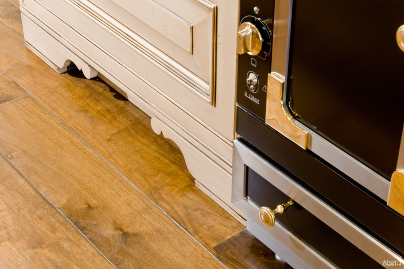 Wholesale Kitchen Hardware in Foshan