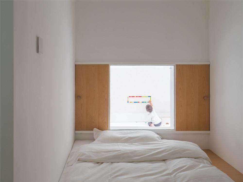 The Color of the Walls in a Hardware Store Renovation