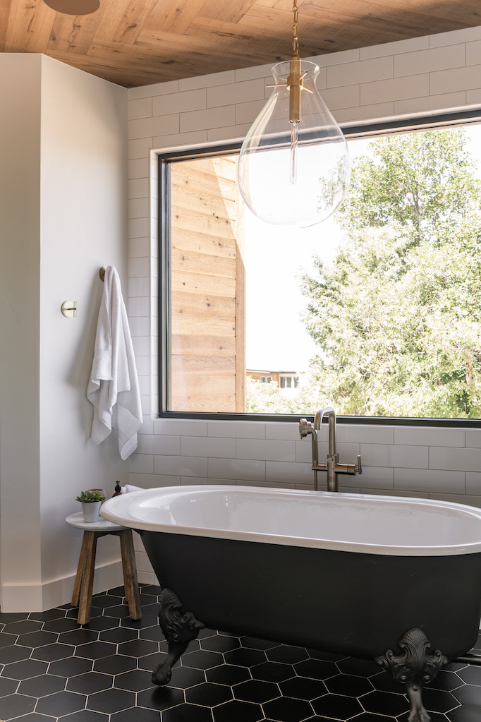 Stunning Bathroom Fixtures and Hardware Brands for Your Home