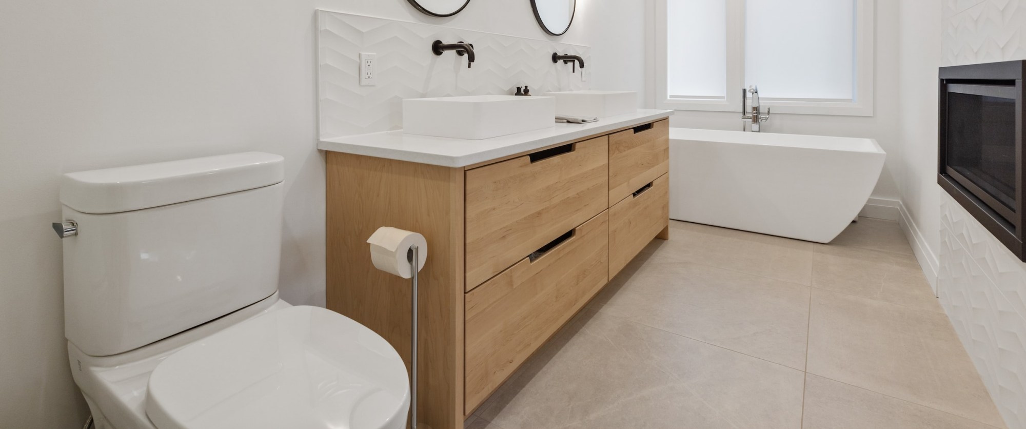The Best Bathroom Hardware Brands