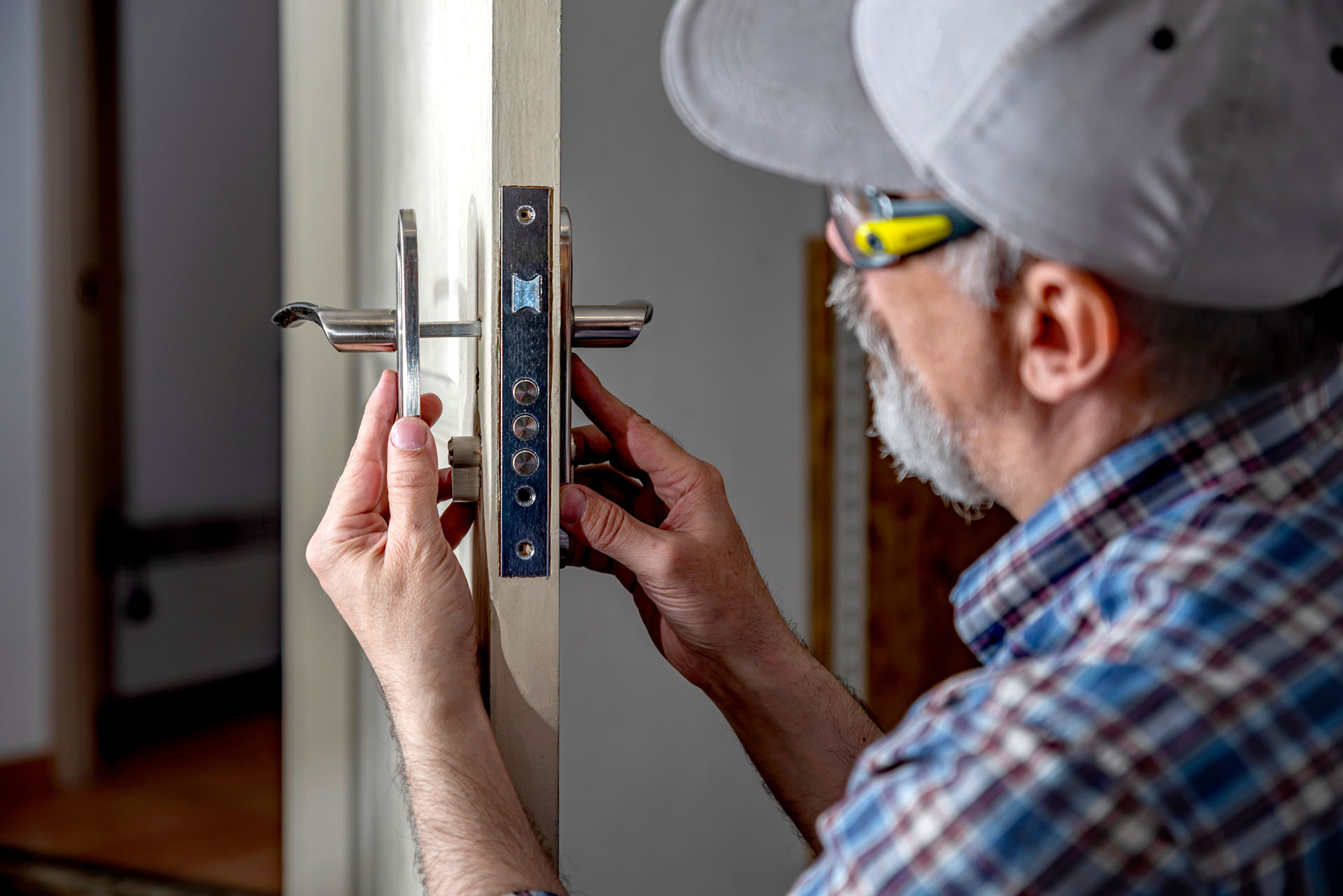 The Art of Manufacturing Indoor Door Lock Hardware: A Manufacturers Perspective