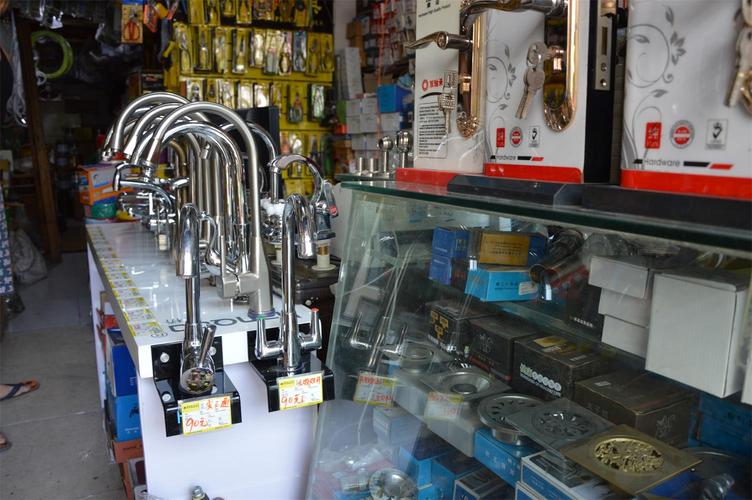 云南先进五金手板定制店， The Premier Metalworking Shop in Yunnan