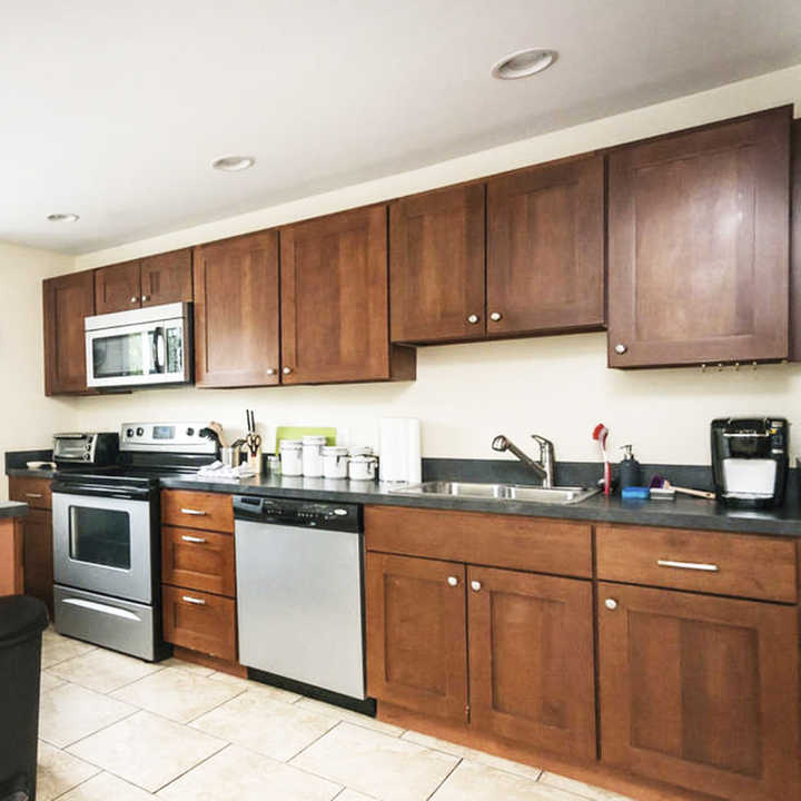 Is Custom Cabinet Hardware Extra Charged?