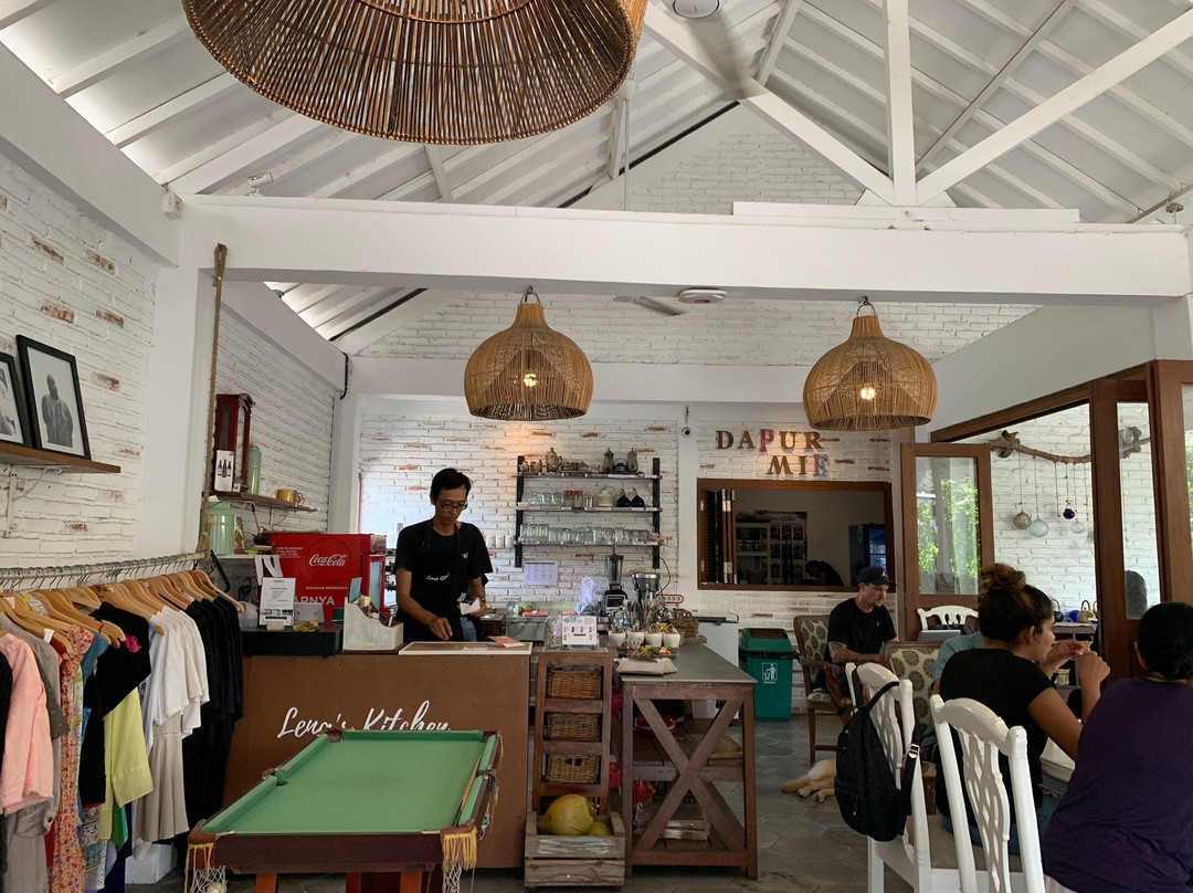 Lianyungang Kitchen Plumbing and Hardware Store