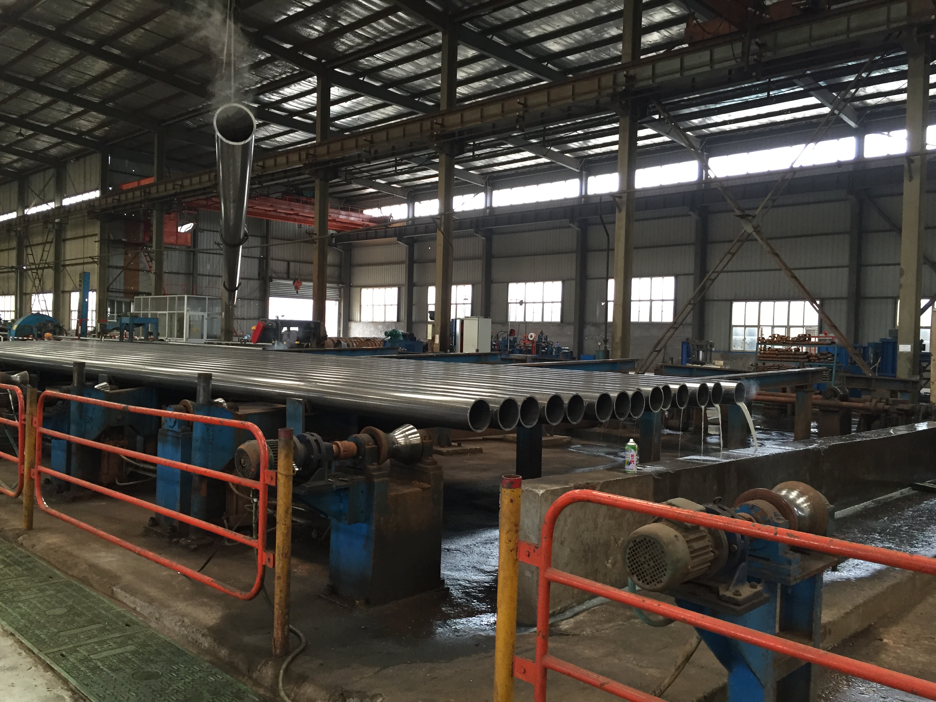 Iron Pipe Hardware Manufacturer in Guangzhou