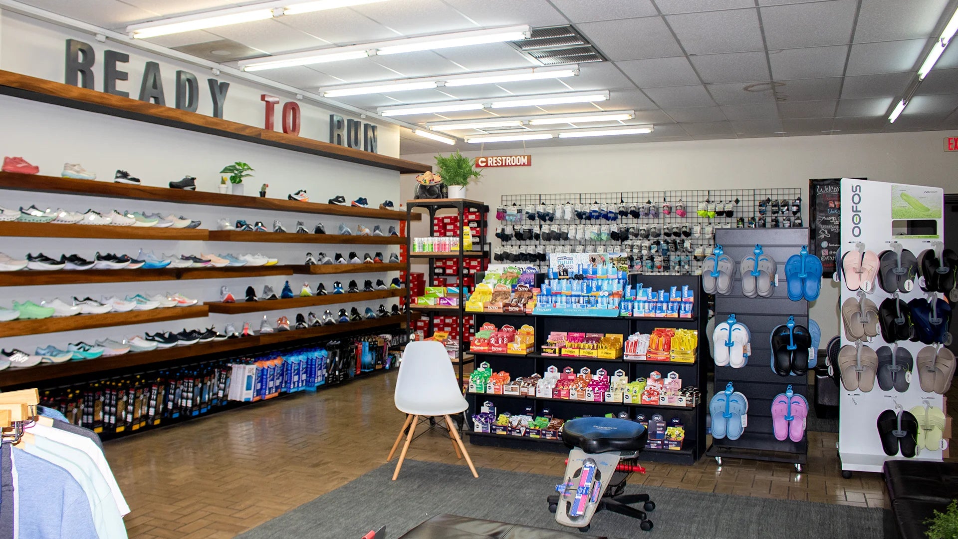 How to Learn the Art of Running a Hardware Store