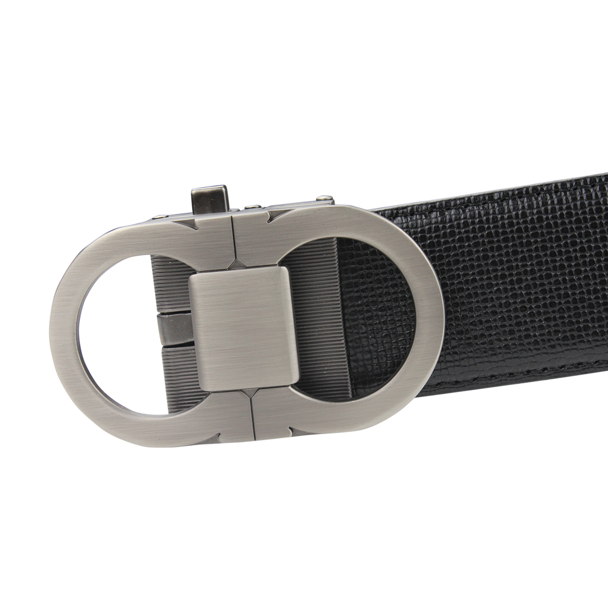 Embrace the Elegance of a Heavy-Duty Leather Handle with Our Premium Leather Belt