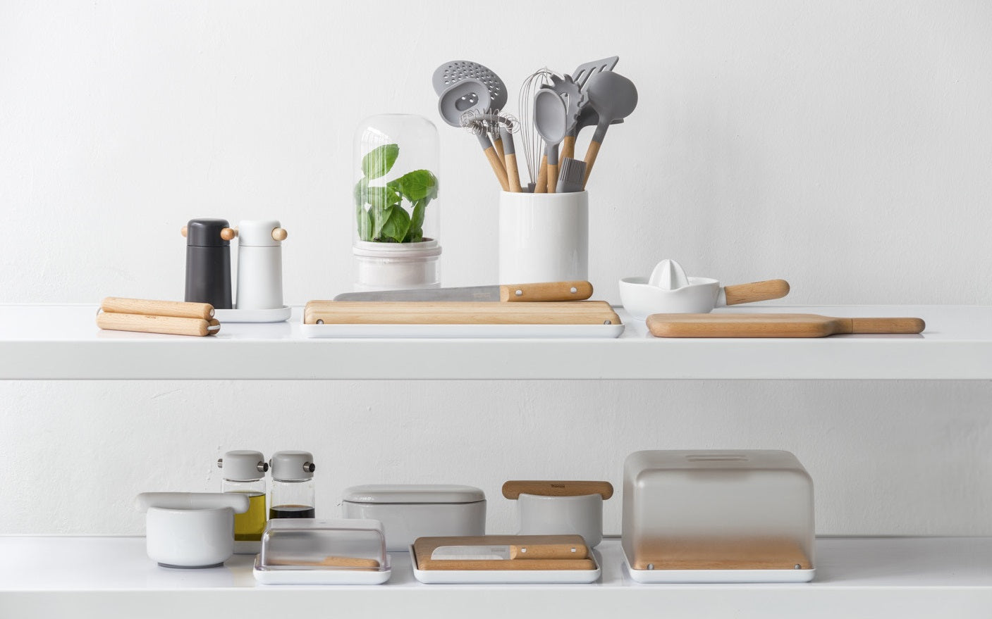 The Best Hardware Accessories Brands for Your Home and Work