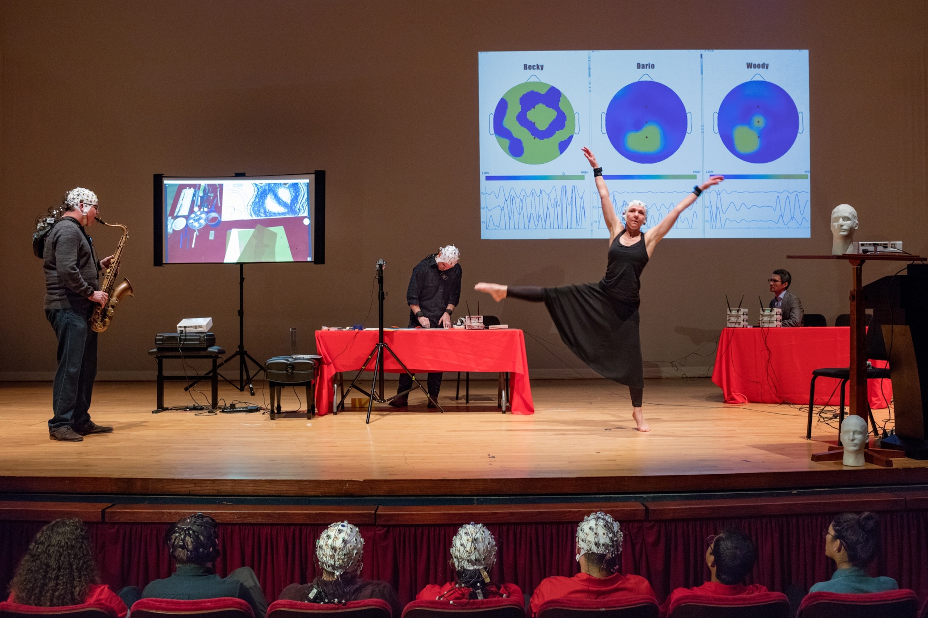 Stage-folding Hardware - Revolutionizing the Art of Performance