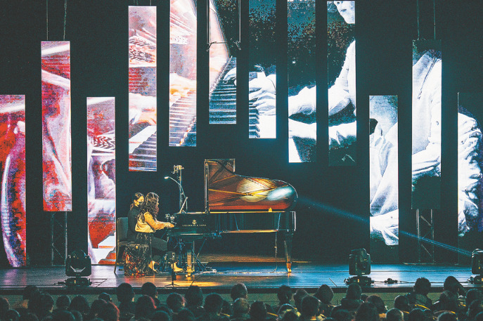 Stage-folding Hardware - Revolutionizing the Art of Performance