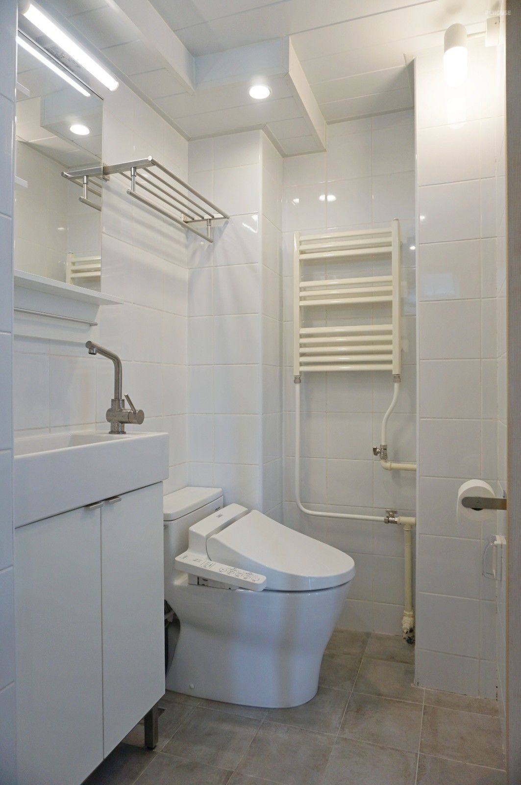 A Comprehensive Guide to the Best Japanese-Style Bathroom Accessories and Hardware
